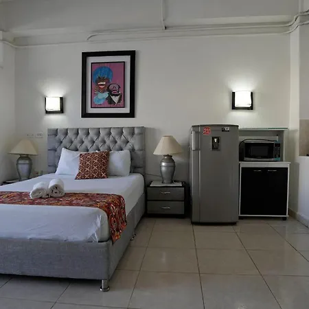 Apartment Estudio Con Entrada Independiente Laguito 1 *